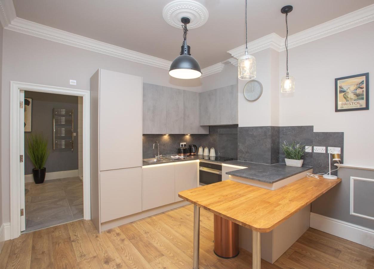 Alma Apartments In A Perfect Location Bristol Kültér fotó