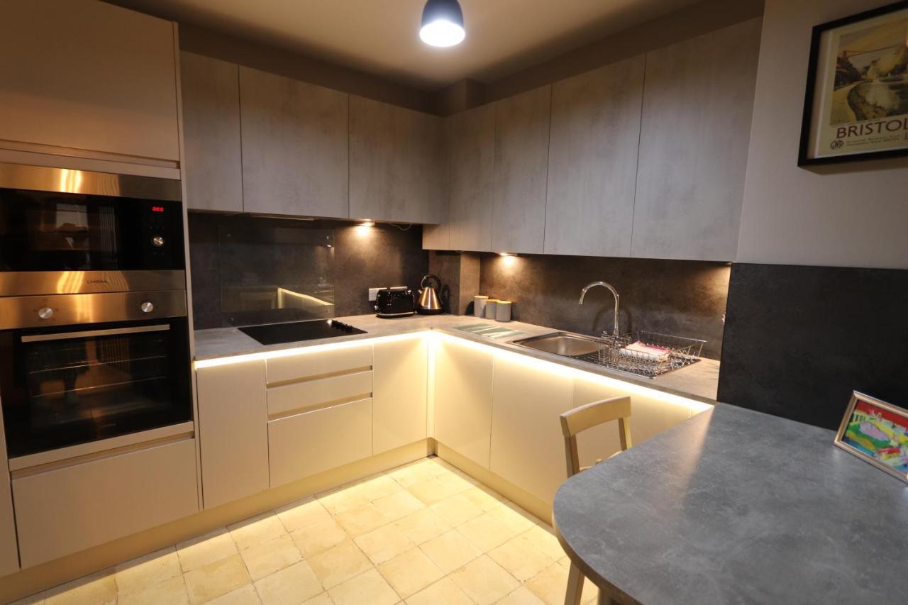 Alma Apartments In A Perfect Location Bristol Kültér fotó