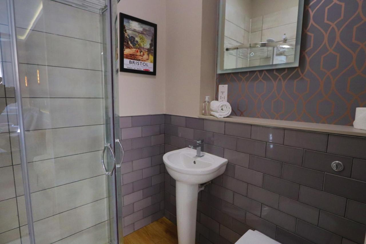 Alma Apartments In A Perfect Location Bristol Kültér fotó